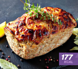 imagem que mostra a receita de rolo de frango com legumes finalizada