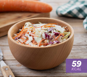 imagem que mostra a receita de salada de couve já finalizada